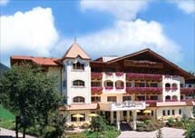 Traumhotel Alpenschl�ssl **** Superior in Steinhaus im Ahrntal