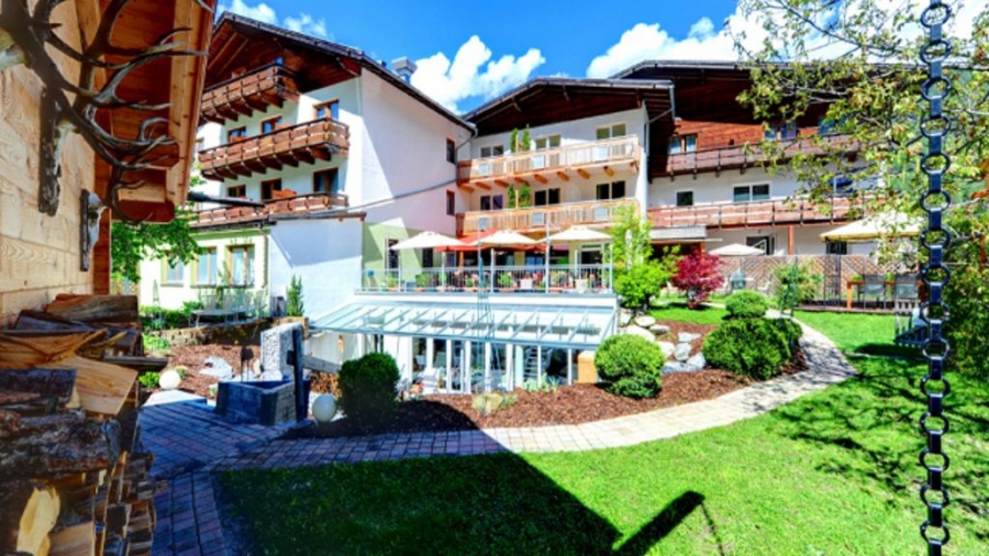  Hotel Riederhof in Ried im Tiroler Oberland 
