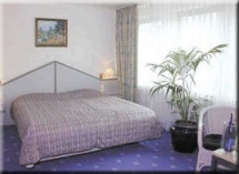  Bahn Hotel in DÃ¼sseldorf 